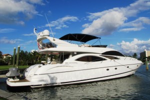 74' Sunseeker Manhattan 2002 Flybridge Motor Yacht